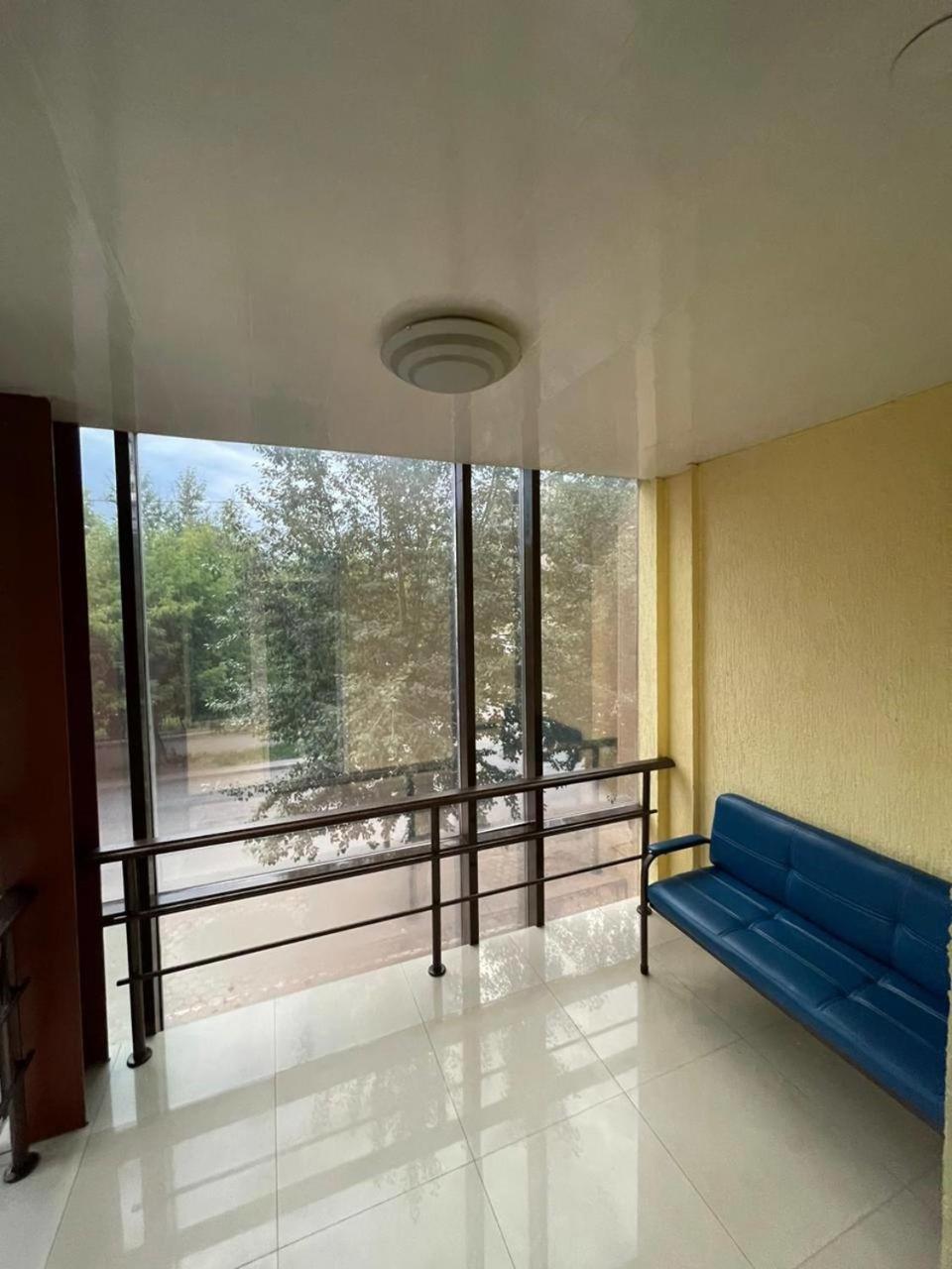 Shanyrak Hotel Temirtau Exteriör bild
